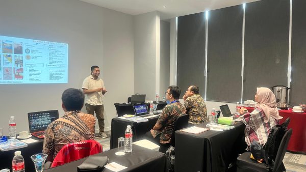 Bimtek GIS Tingkat Dasar Dinas PERKIM Kota Tanggerang