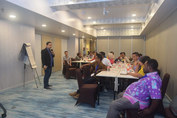 Training Pelayanan Prima untuk Sektor Pelayanan Publik